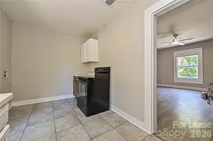 708 S Hayne St, Monroe, NC 28112 - Photo 9