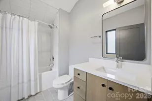 1026 Polaris Wy, Charlotte, NC 28205 - Photo 23
