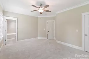 2244 Rock Creek Dr, Charlotte, NC 28226 - Photo 39