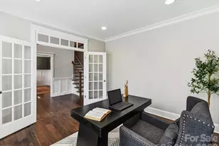 2244 Rock Creek Dr, Charlotte, NC 28226 - Photo 9