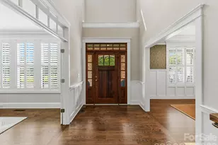 2244 Rock Creek Dr, Charlotte, NC 28226 - Photo 5