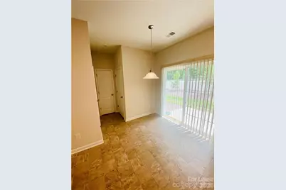 9213 Grand Valley Drive, Charlotte, NC 28213 - Photo 5