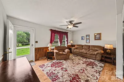 5111 Hawthorne Lane, Shelby, NC 28152 - Photo 7