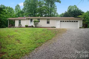825 Gallimore Rd, Flat Rock, NC 28731 - Photo 5