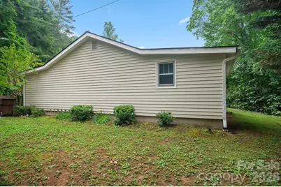 825 Gallimore Road, Flat Rock, NC 28731 - Photo 7