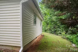 825 Gallimore Rd, Flat Rock, NC 28731 - Photo 7