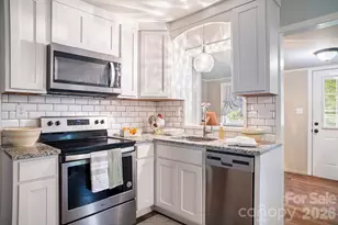 825 Gallimore Rd, Flat Rock, NC 28731 - Photo 23