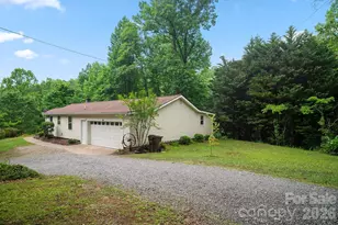 825 Gallimore Rd, Flat Rock, NC 28731 - Photo 3