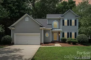 11627 Knightsdale Dr, Charlotte, NC 28277 - Photo 1