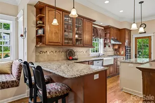 76 Edgelawn Rd, Asheville, NC 28804 - Photo 15