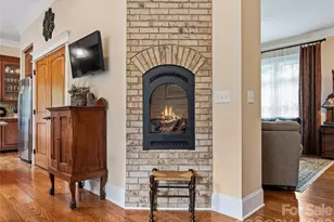 76 Edgelawn Rd, Asheville, NC 28804 - Photo 17
