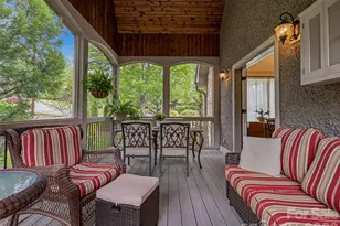 76 Edgelawn Rd, Asheville, NC 28804 - Photo 11