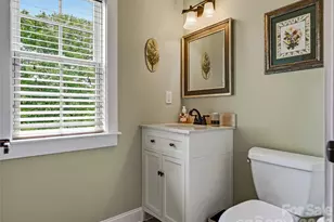 76 Edgelawn Rd, Asheville, NC 28804 - Photo 35