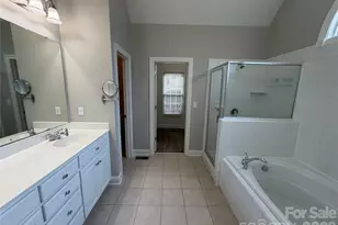 1332 Bershire Ln, Charlotte, NC 28262 - Photo 17