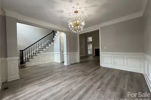 1332 Bershire Ln, Charlotte, NC 28262 - Photo 5