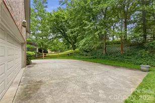2341 Hamilton Mill Rd, Charlotte, NC 28270 - Photo 29