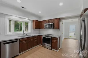 2341 Hamilton Mill Rd, Charlotte, NC 28270 - Photo 11