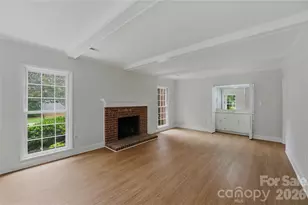 2341 Hamilton Mill Rd, Charlotte, NC 28270 - Photo 5
