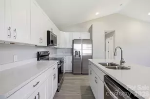 1508 Old Charlotte Rd, Albemarle, NC 28001 - Photo 13