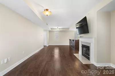 718 W Trade Street #801, Charlotte, NC 28202 - Photo 17
