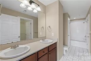 718 W Trade St, Charlotte, NC 28202 - Photo 21