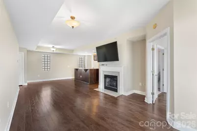 718 W Trade Street #801, Charlotte, NC 28202 - Photo 15