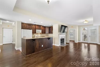 718 W Trade Street #801, Charlotte, NC 28202 - Photo 5