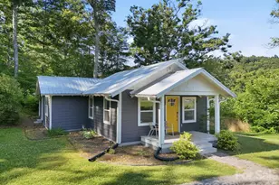 15 Old Fort Rd, Fairview, NC 28730 - Photo 1