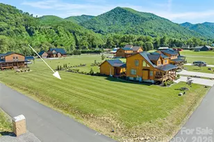 12 Mari Pl, Maggie Valley, NC 28751 - Photo 1