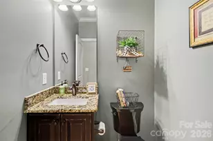 401 Yorkfield Dr, Shelby, NC 28150 - Photo 15
