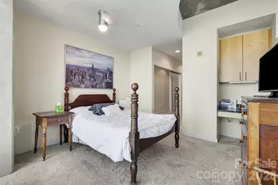 210 N Church Street #1604, Charlotte, NC 28202 - Photo 21