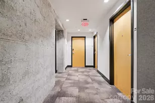 210 N Church St, Charlotte, NC 28202 - Photo 7