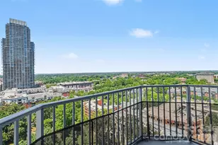 210 N Church St, Charlotte, NC 28202 - Photo 15