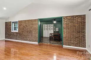 2951 7th St Dr NE, Hickory, NC 28601 - Photo 9