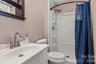 2951 7th St Dr NE, Hickory, NC 28601 - Photo 23