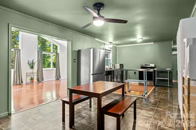 2951 7th Street Drive NE, Hickory, NC 28601 - Photo 11