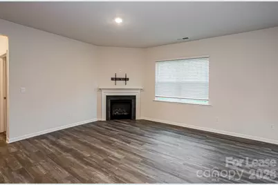 173 Calvin Creek Drive, Troutman, NC 28166 - Photo 5