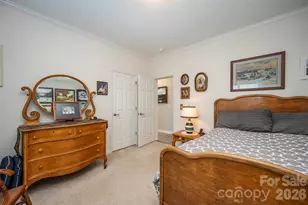 34 Middle St, Hendersonville, NC 28792 - Photo 25