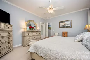 34 Middle St, Hendersonville, NC 28792 - Photo 19