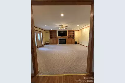 299 McDowell Lane, Burnsville, NC 28714 - Photo 9