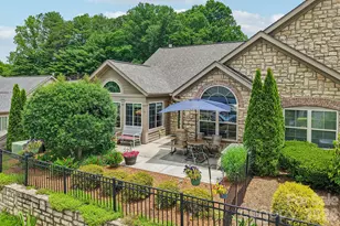 174 Summerfield Pl, Flat Rock, NC 28731 - Photo 3
