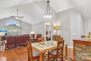 174 Summerfield Pl, Flat Rock, NC 28731 - Photo 15