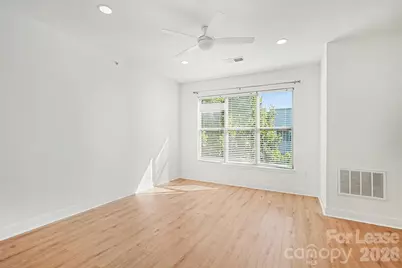 1032 Skyline View Way, Charlotte, NC 28204 - Photo 13