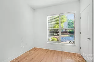 1032 Skyline View Way, Charlotte, NC 28204 - Photo 9
