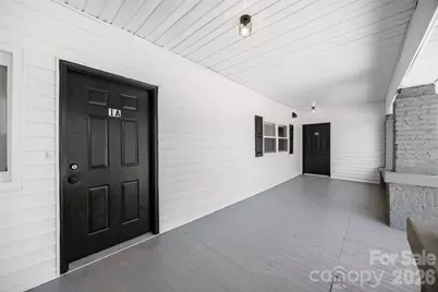 509 E Grover Street, Shelby, NC 28150 - Photo 5
