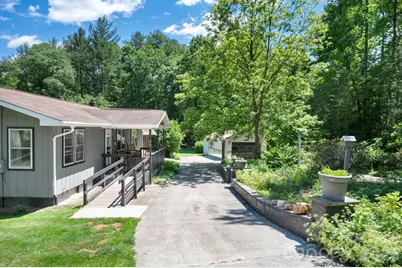30 Reeves Drive, Burnsville, NC 28714 - Photo 29