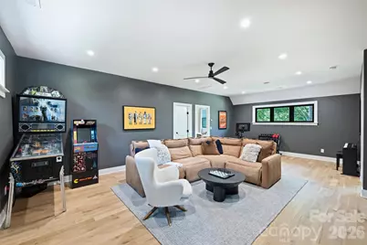 1241 Heather Lane, Charlotte, NC 28209 - Photo 23