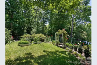 122 Brandon Road, Hendersonville, NC 28739 - Photo 37