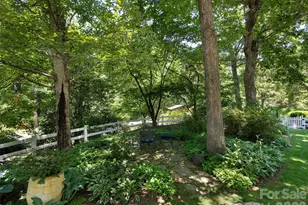 122 Brandon Rd, Hendersonville, NC 28739 - Photo 35