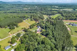 271 Collinsville Rd, Columbus, NC 28722 - Photo 9
